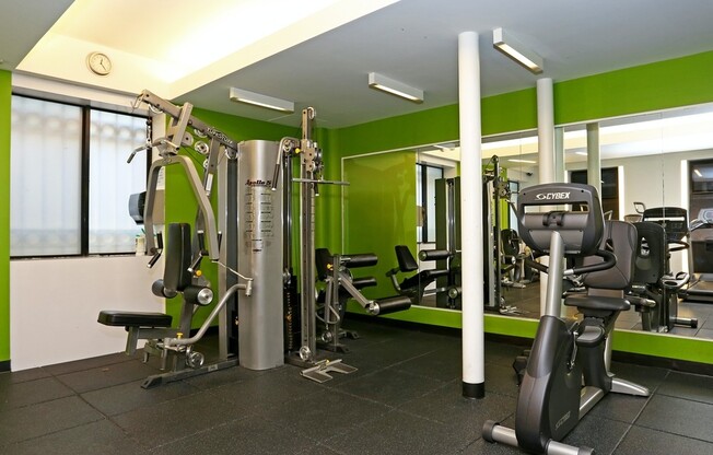 1 bed, 1 bath, $4,625, Unit 301