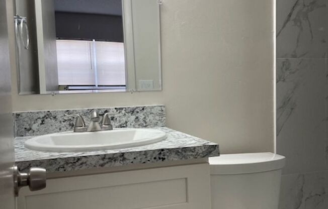 2 beds, 2 baths, 900 sqft, $2,250, Unit 252#03