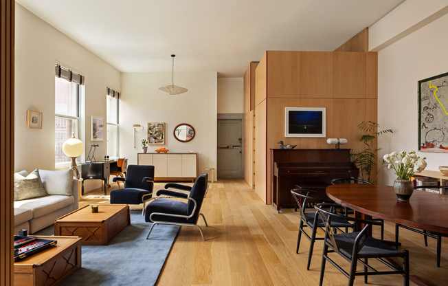 215 BOWERY