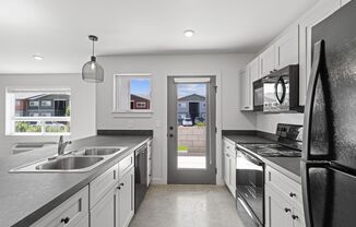 5155 West Side Flats