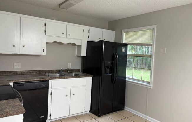 722 Kadi Lane, Hinesville, GA