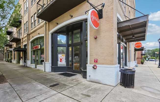 Jeni's Ice cream in the neighborhood
