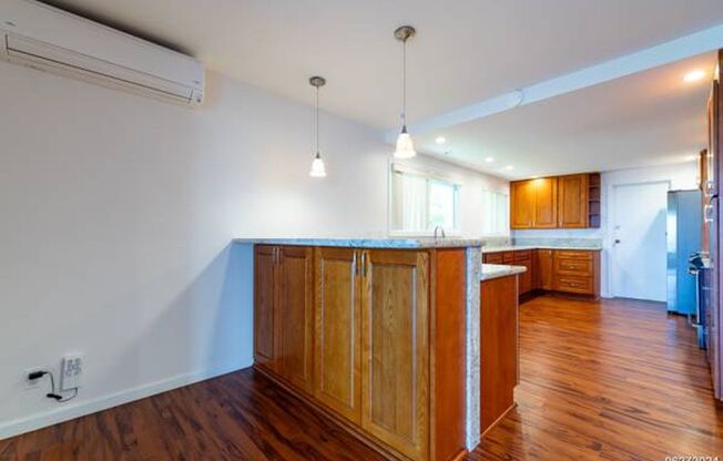 $6,100 / 4br - 2200ft2 - Updated & Maintained 4BR/3BA in Keolu Hills (Kailua) 1417 Onioni Street, Kailua, HI 96734