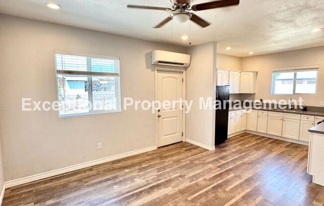 Great 2 bed 1 bath backhouse/ADU