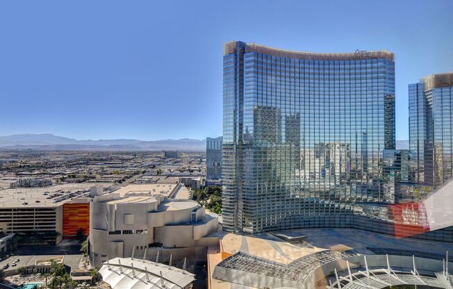 1 bed, 1.5 baths, $7,295