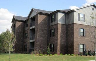 Welcome to Forest Hill Apartments