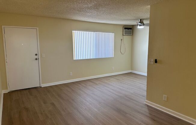 1 bed, 1 bath, $1,715, Unit 12