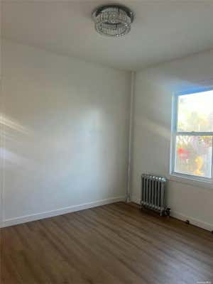 2 beds, 1 bath, $2,400