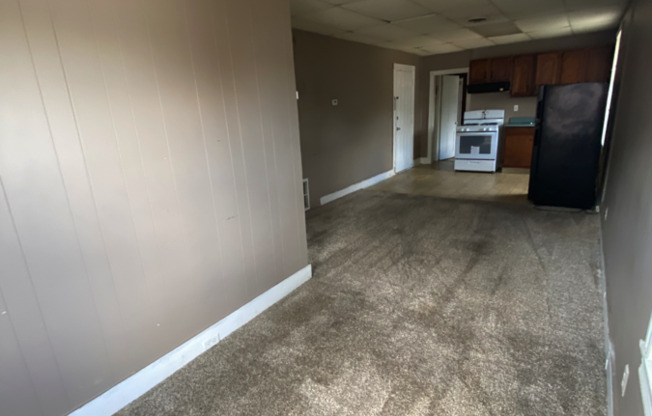 754 N 11 ST