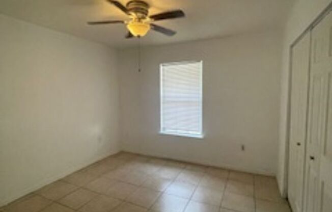 3 beds, 2 baths, $1,700