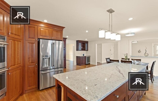 148 COUNTRY CLUB RD