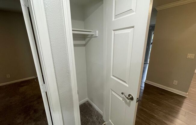 2 beds, 2 baths, 850 sqft, $3,005, Unit 811-01