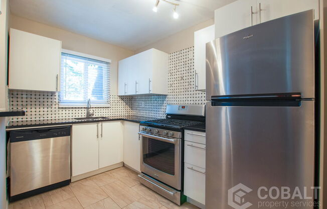 767 Greenwood Ave- 05