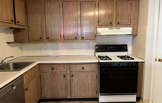 1 bed, 1 bath, 720 sqft, $2,295, Unit 12