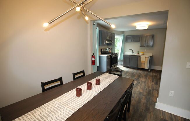 9 beds, 3 baths, $9,450, Unit 528-2