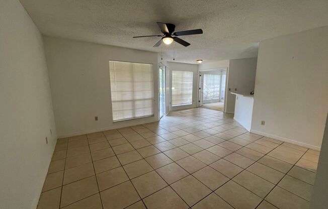 Great 3/2 Condo Centrally Located in Orlando