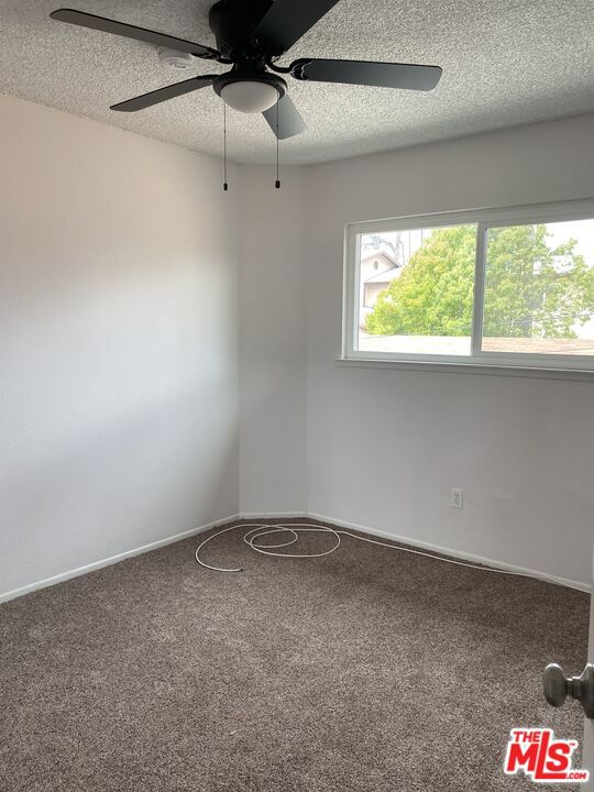 4252 Woodlawn Ave.