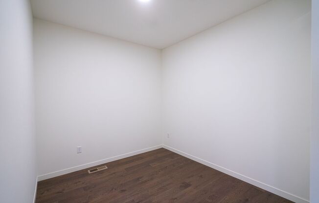2 beds, 1.5 baths, 1,116 sqft, $2,695, Unit 103