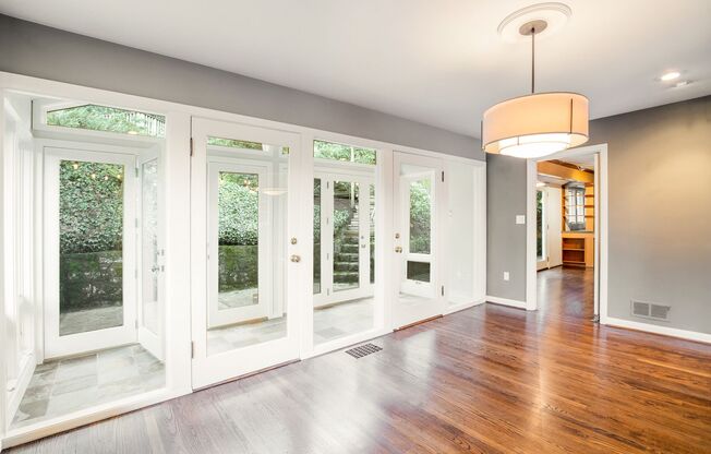 Portland Heights Home w/High-End Finishes! Double Range Viking Stove, Granite, Wood Floors, Sun Room!