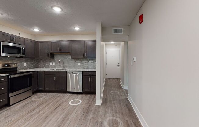 1 bed, 1 bath, $1,050, Unit #4