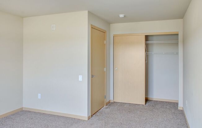 2 beds, 2 baths, 1,120 sqft, $1,600, Unit 301