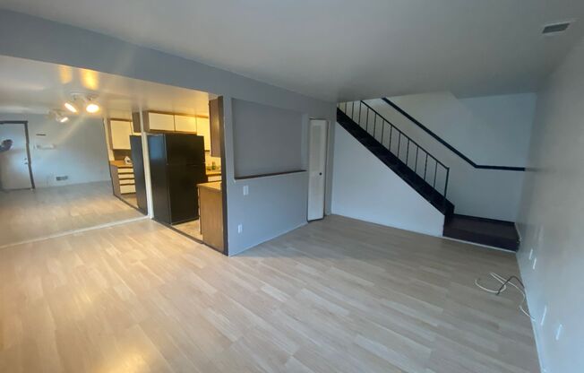 2 beds, 1 bath, $1,699