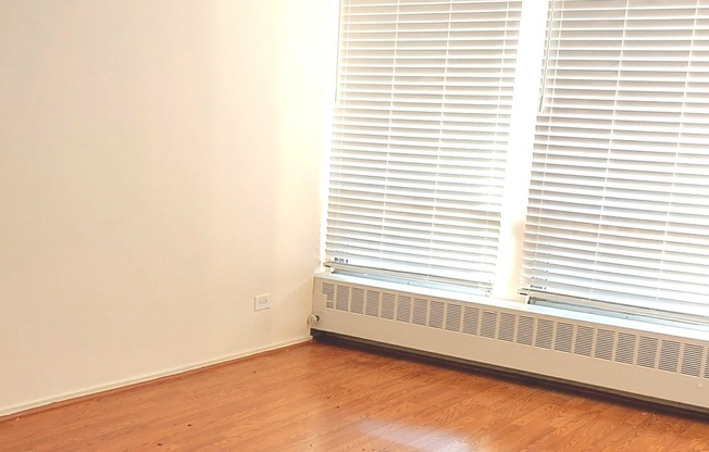 1401 East 55th Street