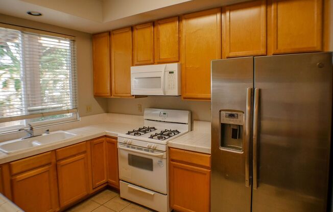 3 beds, 2.5 baths, 1,752 sqft, $4,695, Unit 1525 Hornblend Street