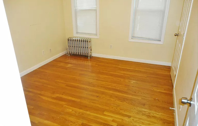 114 GREENBRIAR ST