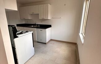 1 bed, 1 bath, 600 sqft, $1,795, Unit 102