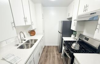 Green Court Apartments