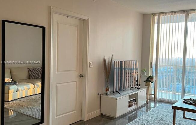 1250 S Miami Ave Apt 2107