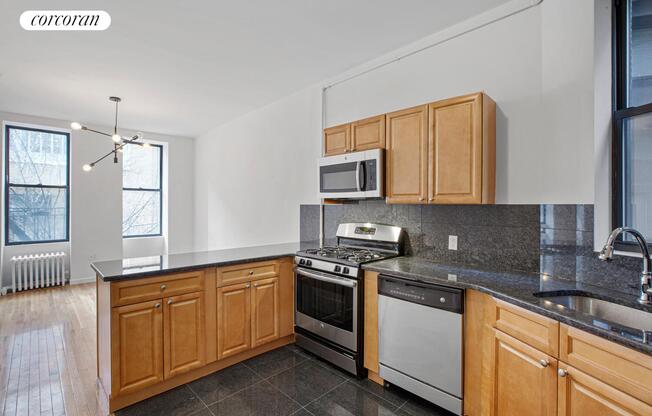 154 COLUMBUS AVE