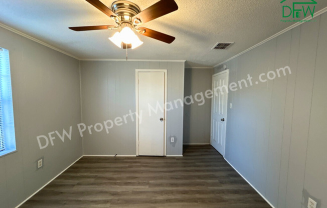 2 beds, 1 bath, $1,025