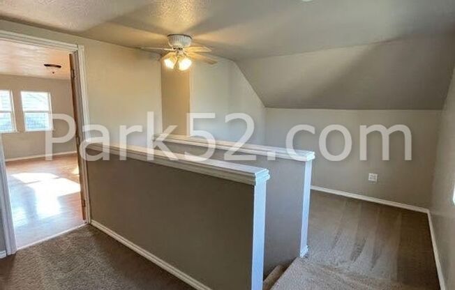 3 beds, 1 bath, $2,100