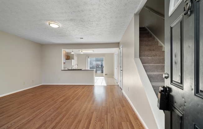 319 QUINCY AVE