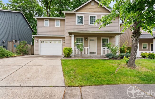Inviting 3 Bedroom Washougal Home with Large Backyard Backing Up to Green Space! Upstairs Loft Space! Available Late-April!
