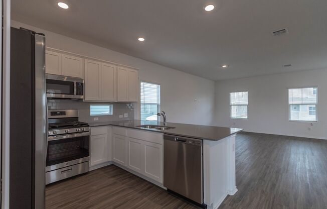 190 Rioja Kyle, TX 78640