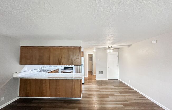 1 bed, 1 bath, 720 sqft, $1,000, Unit SC837