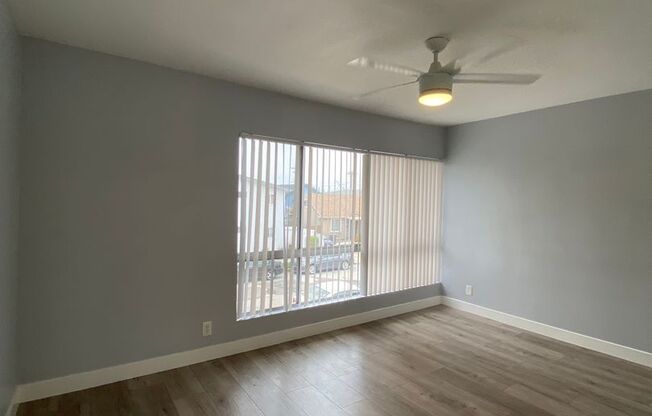 2 beds, 1 bath, 743 sqft, $2,365, Unit 04