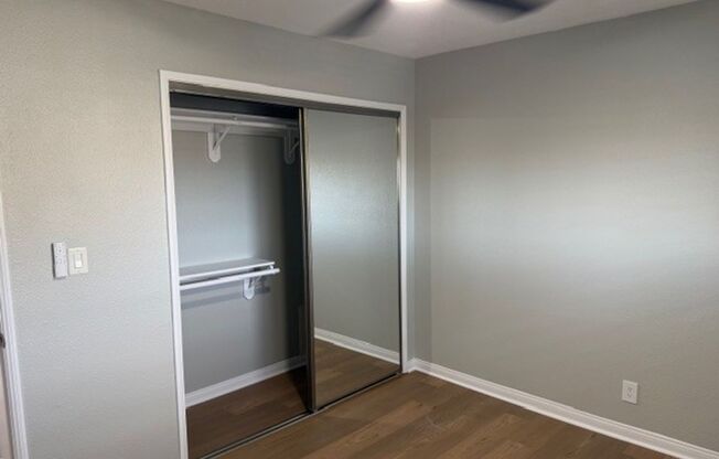 2 beds, 2 baths, 880 sqft, $2,795, Unit N-36