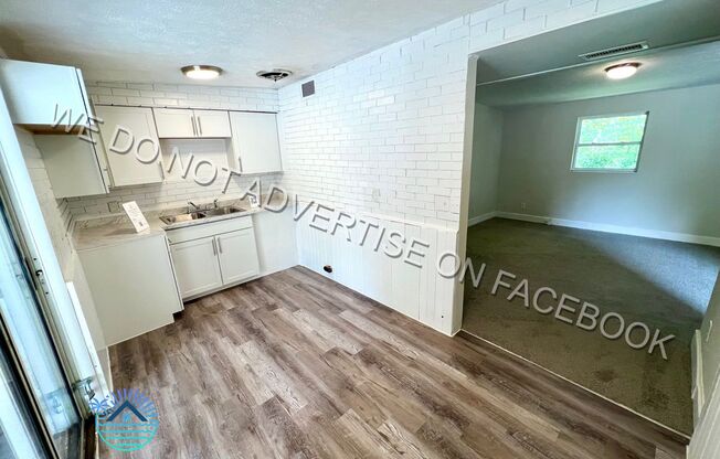 $200 OFF FIRST MONTH RENT - Charming 2 bedroom / 1 bathroom home now available for rent!