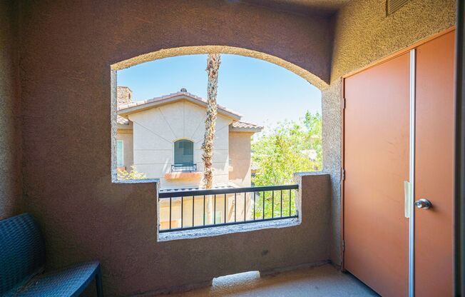 3 beds, 2 baths, $1,600, Unit # 274