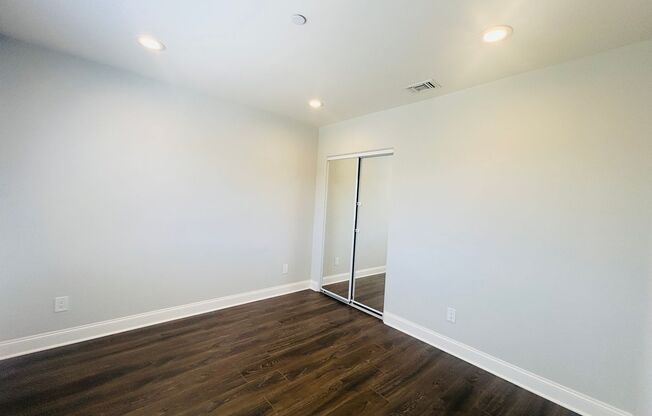7205 S. La Cienega Apartments