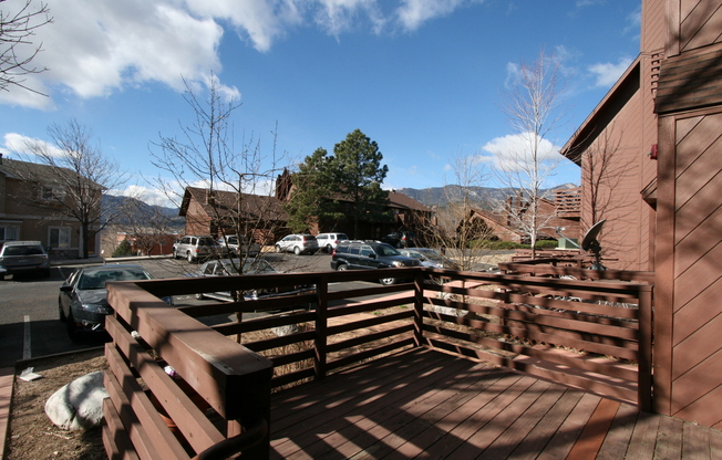 Great 2 bedroom condo in Old Colorado City!