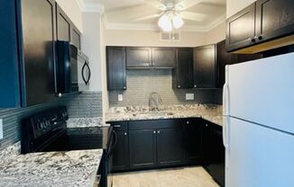 2 beds, 1.5 baths, $1,500, Unit #408