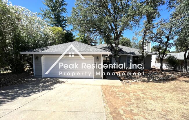 Spacious El Dorado Hills 3bd/2ba Home with 2 Car Garage