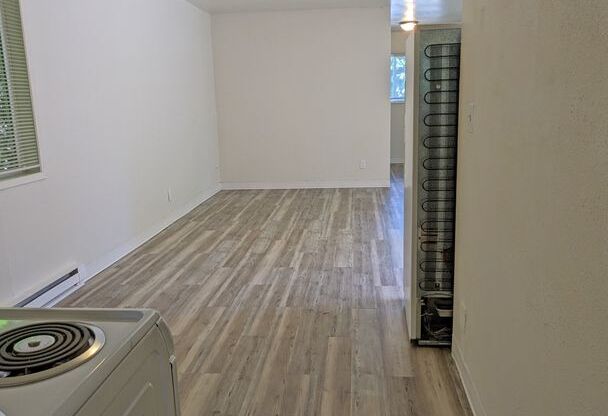 Studio, 1 bath, 550 sqft, $1,164, Unit 3515-24