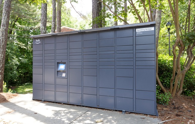 Spalding Bridge | Sandy Springs, GA | Package Lockers