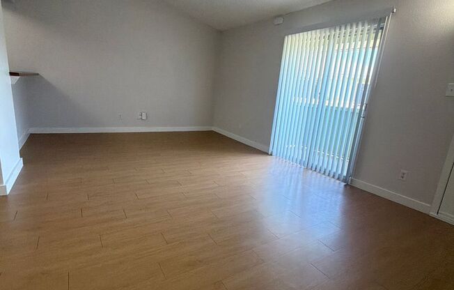 1 bed, 1 bath, 700 sqft, $1,254, Unit OCR-243